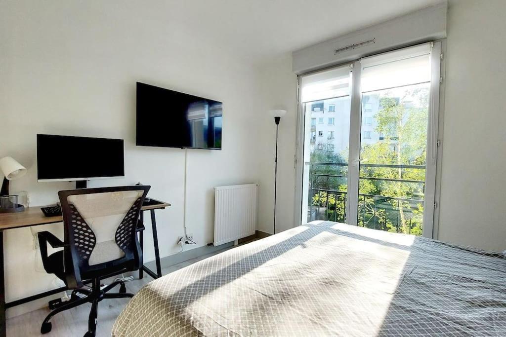Cosy Home 2, 2 Chambres, 6 Personnes, 3 Min Gare, Parking Cergy Exterior photo